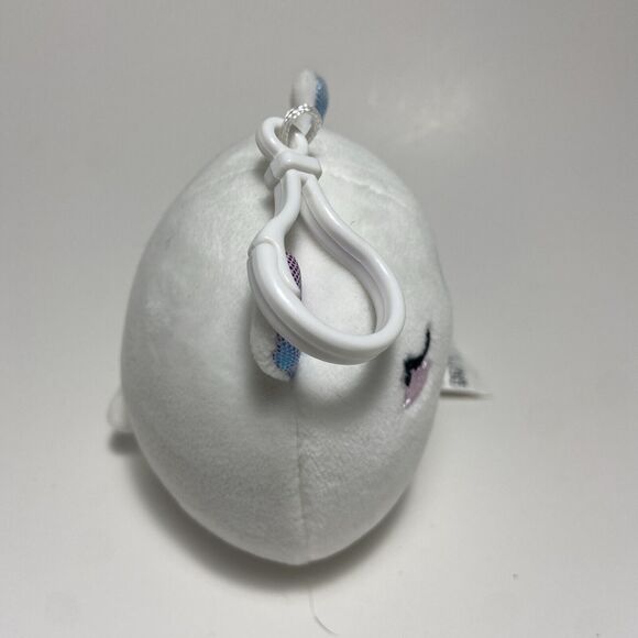 Claires Squishmallows Sertina The Polar Bear White 3 Inch Plush Clip On - Picture 2 of 5